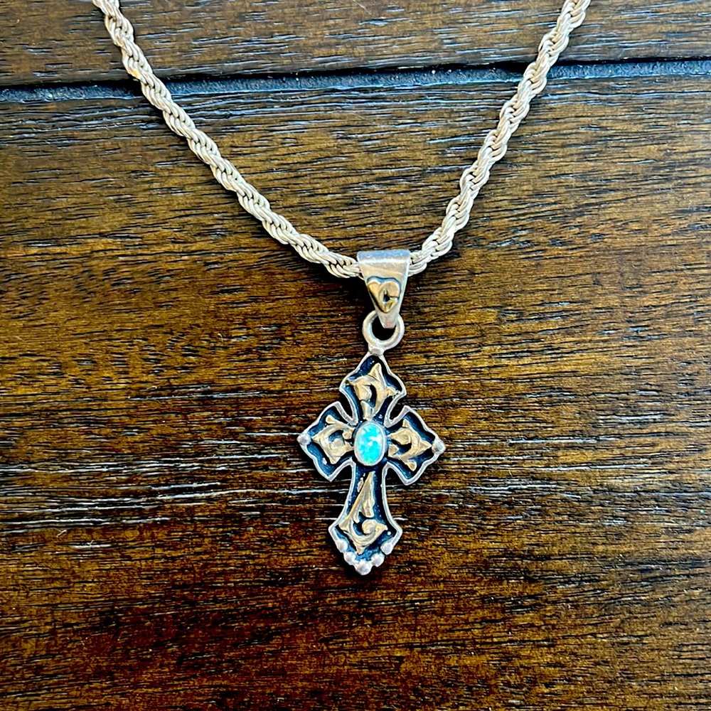 Hyo Silver Cross Necklace (WITH CHAIN)